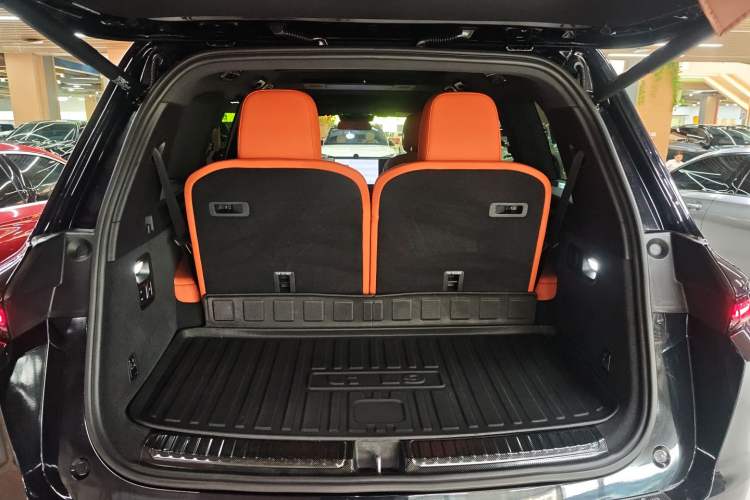 Used Li Auto L9 2022 Max model
