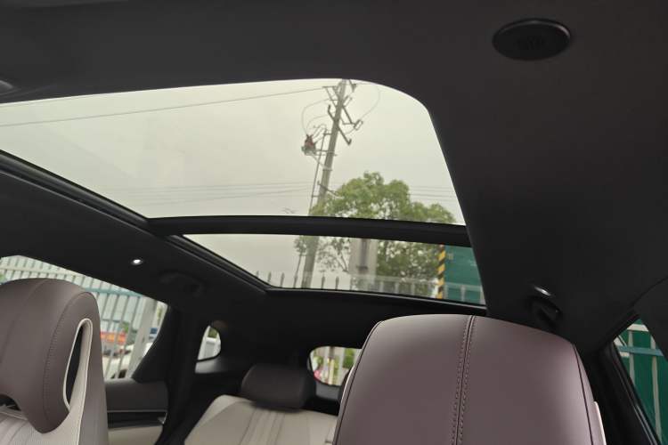 Used BYD Song PLUS New Energy 2025 DM-i Smart Drive 112KM Prestige Model
