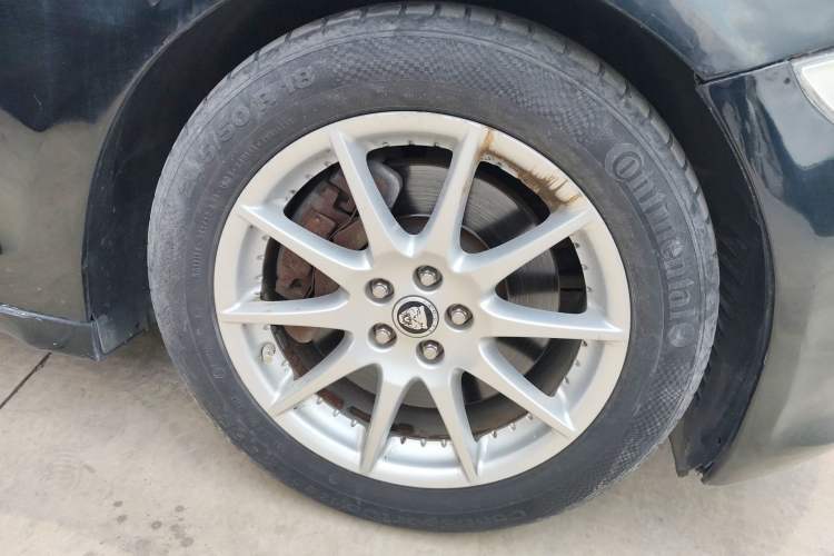 Used Jaguar XJ 2012 XJL 3.0 Panoramic Business Edition Right Front Wheel Hub