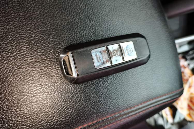 Used Baojun 560 2015 1.8L manual luxury version