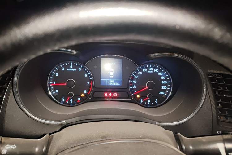 Used Kia K3 2015 1.6L Manual GL
