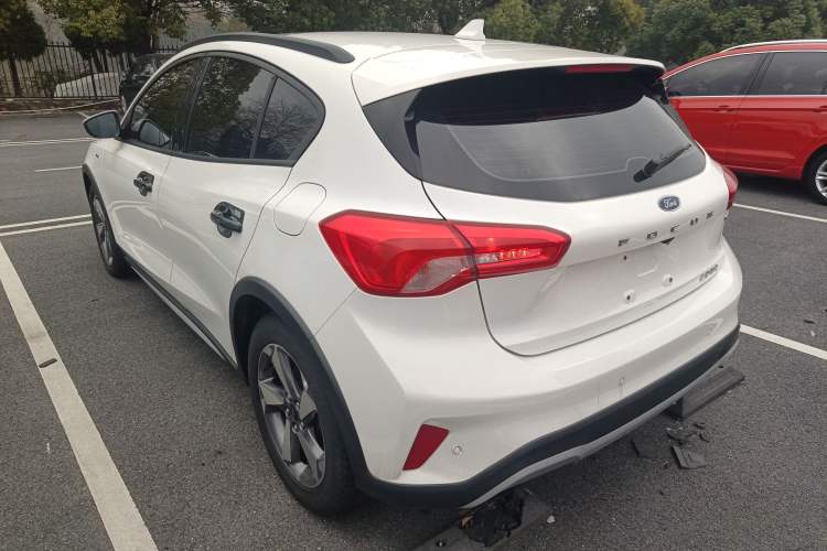 Used Ford Focus Active 2021 EcoBoost 180 Automatic Trendy Model