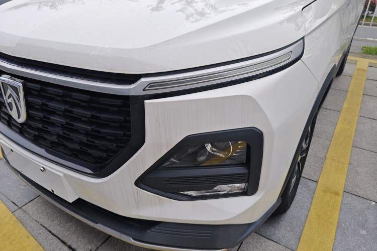 Used Baojun 530 2021 Global Car Anniversary Edition 1.5T Manual Luxury Model 6 Seats Left Front Headlight