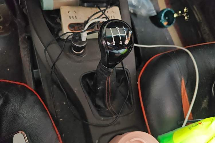 Used Wuling Hongguang 2014 1.2L Base Model China IV