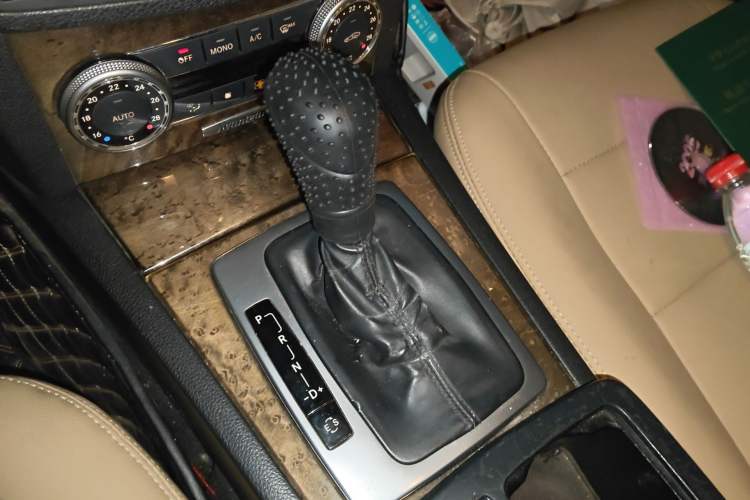 Used Mercedes-Benz C-Class 2010 C 200 CGI Fashion Model