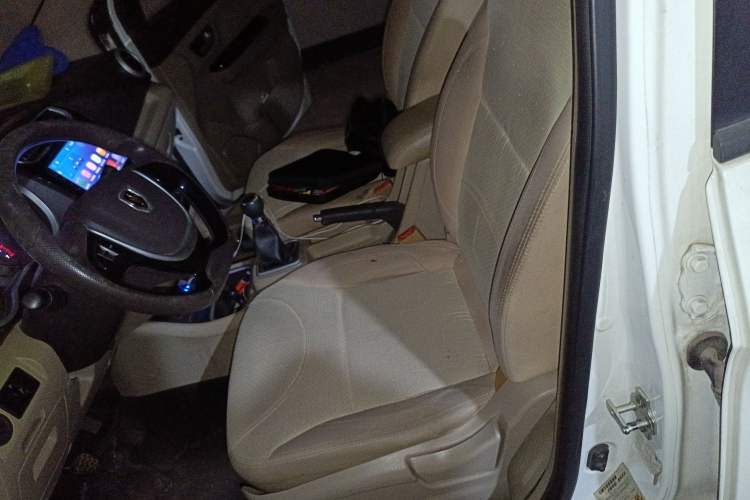 Used Jinbei 750 2016 1.5L Luxury Model
