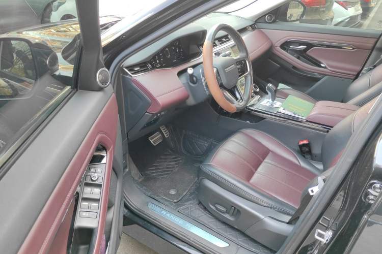 Used Land Rover Range Rover Evoque 2021 Range Rover Velar L 249PS R-Dynamic First Edition