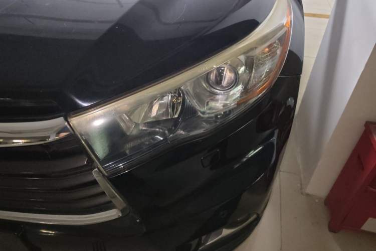 Used Toyota Highlander 2015 2.0T Four-Wheel Drive Ultimate Edition 7-Seater