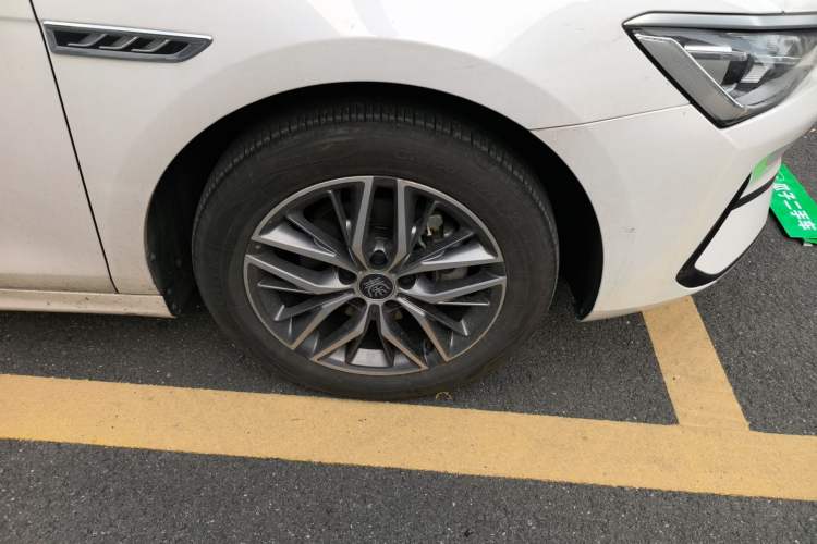 Used BYD Qin PLUS 2024 Honor Edition EV 510KM Leading Model
