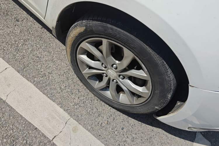 Used Geely Auto Emgrand GL 2017 1.8L Manual Elite Model