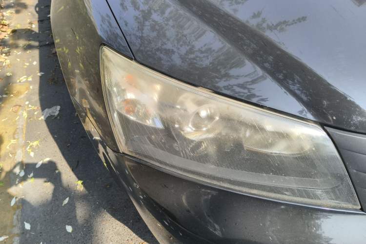 Used Geely Auto Classic Emgrand 2013 Sedan 1.8L Manual Elite Model
