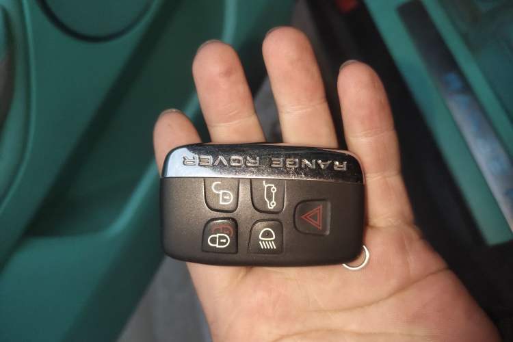 Used Land Rover Range Evoque 2018 240 PS HSE DYNAMIC Convertible
