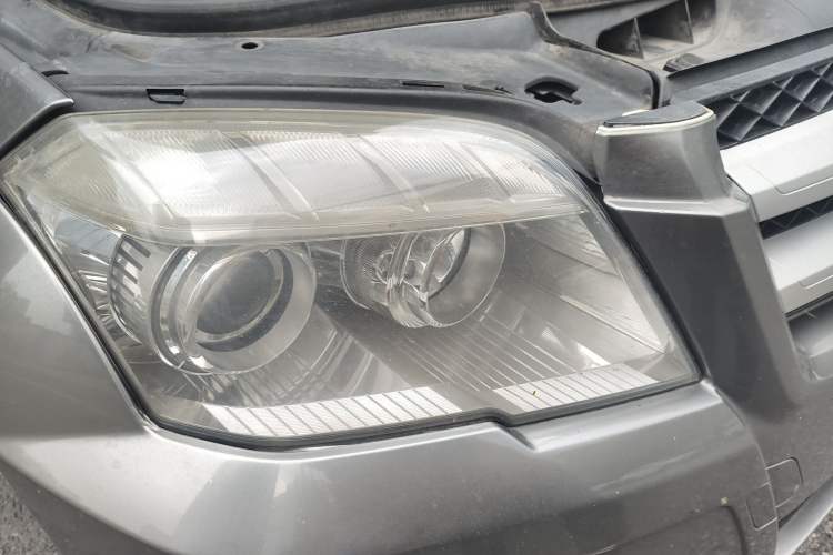 Used Mercedes-Benz GLK-Class 2011 GLK 300 4MATIC Dynamic Model Right Front Headlight