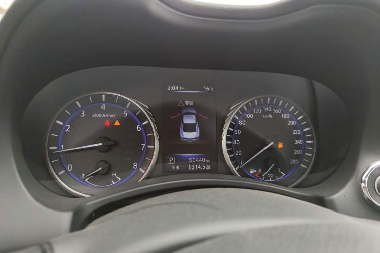 Used Infiniti Q60 2019 2.0T Luxury Edition
