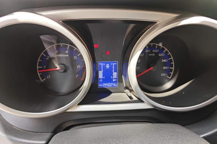 Used CHANGAN KAICHENG Ounuo S 2014 1.3L Happiness Model Instrument Cluster