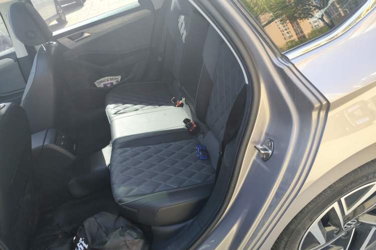 Used Volkswagen Sagitar 2023 300TSI DSG Excellence Edition Left Rear Seat