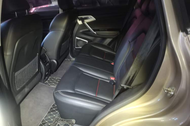 Used Geely Auto Emgrand X7 Sport 2018 1.8TD Automatic Two-Wheel Drive Zhiya Model