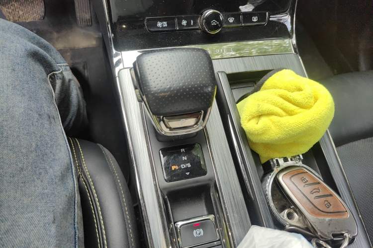 Used Roewe RX5 2021 PLUS 330TGI Automatic National Style Smart Enjoyment Edition Gear Lever