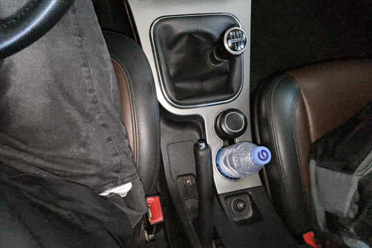 Used Haval H5 Classic 2016 Classic Edition 2.0T Manual Two-Wheel Drive Elite Model
