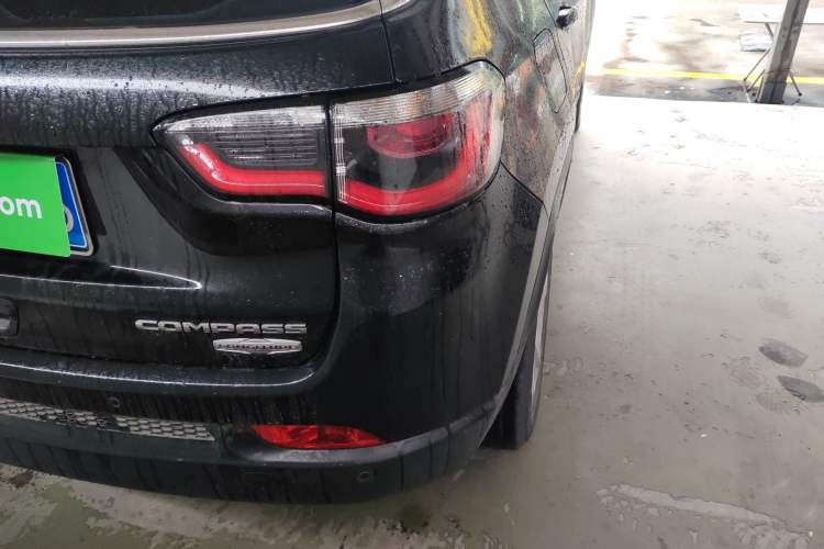 Used Jeep Compass 2017 200T Automatic Family Edition