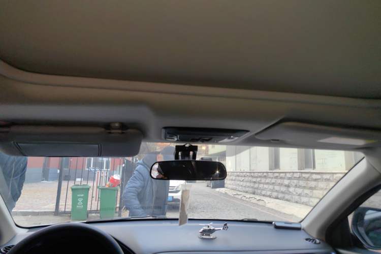 Used Honda Vezel 2017 1.8L CVT Front-Wheel Drive Pioneer Edition Headliner