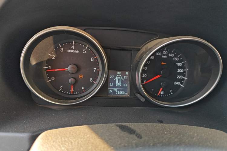 Used Haval M6 2019 1.5T DCT Two-Wheel Drive Elite Version China VI Standard Instrument Cluster
