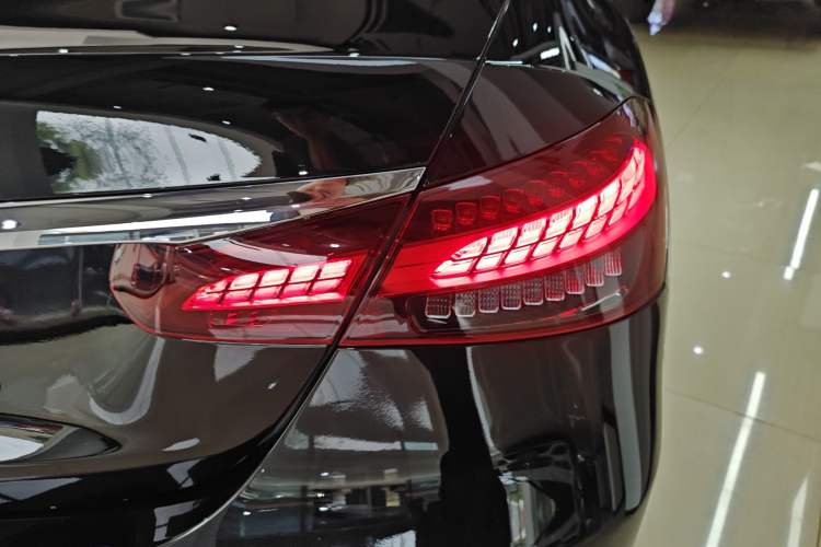 Used Mercedes-Benz E-Class 2022 E 260 L Sport Edition
