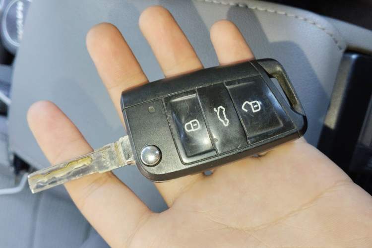 Used Skoda Octavia 2015 1.6L Automatic Yijie Edition
