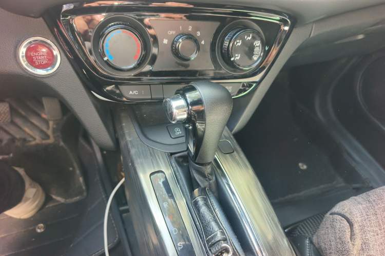 Used Honda XR-V 2017 1.8L EXi CVT Comfort Version