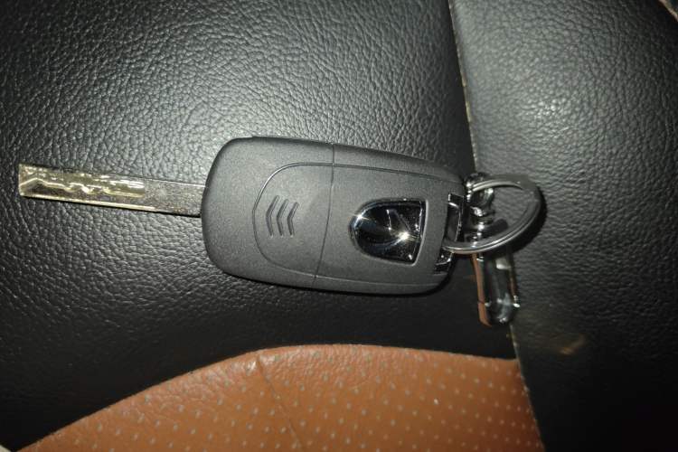 Used Baojun 560 2015 1.8L Manual Elite Edition