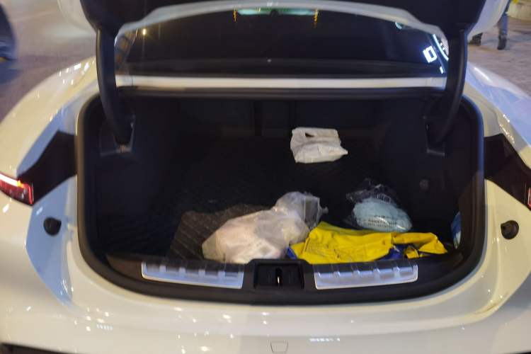 Used Porsche Taycan 2022 Taycan 4S