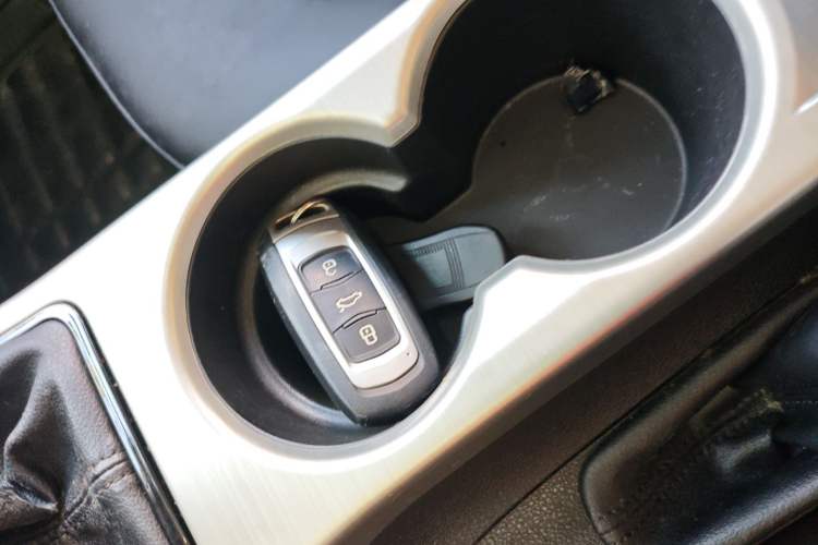 Used Geely Auto Emgrand GL 2017 1.8L Manual Elite Model