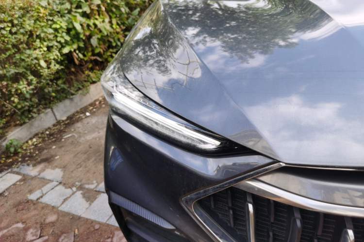 Used CHANGAN OSHAN X5 2021 1.5T DCT Prestige Edition Right Front Headlight