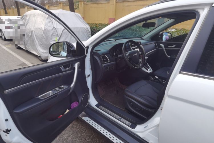 Used Haval H6 2017 Red-Label Sport Edition 1.5T Automatic Two-Wheel Drive Luxury Model