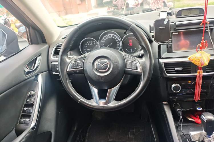 Used Mazda CX-5 2015 2.5L Automatic 4x4 Prestige Edition
