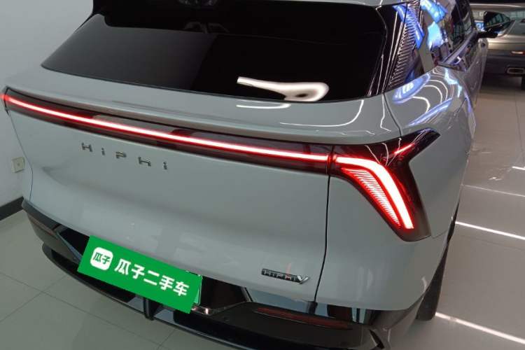 Used HiPhi Y 2023 560 km Pioneer Edition