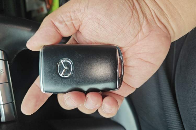 Used Mazda 3 Axela 2020 2.0L Automatic Zhiya Edition Vehicle Key