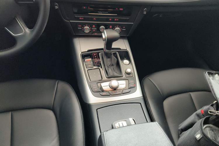 Used Audi A6L 2015 TFSI Millionth Anniversary Intelligent Model Gear Lever