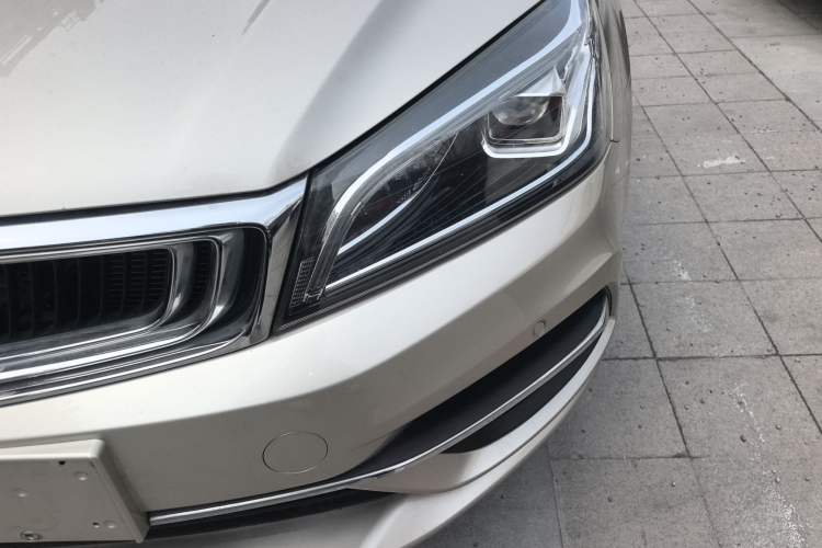 Used Geely Auto Emgrand 2018 1.5L CVT Luxury Model Left Front Headlight