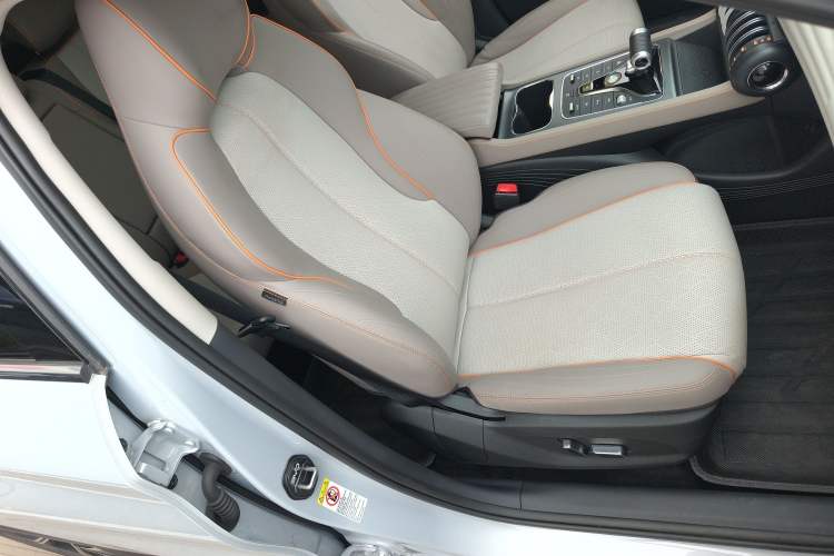 Used BYD Yuan PLUS 2024 Honor Edition 430KM Beyond Model Right Front Seat