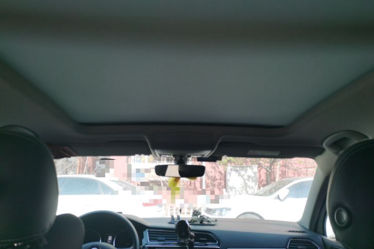 Used Volkswagen Tiguan L 2018 330TSI Automatic Two-Wheel Drive Luxury Edition Headliner