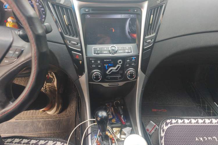 Used Hyundai Sonata 2011 2.0L Automatic Leading Edition