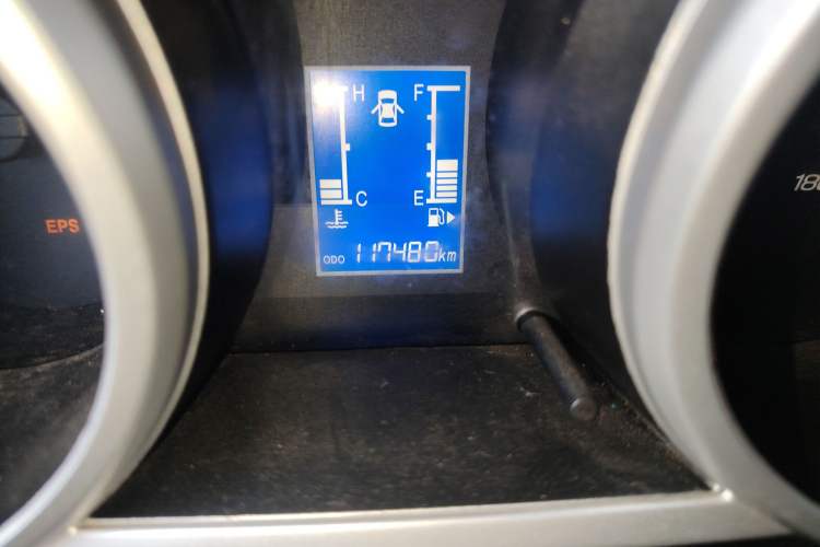 Used CHANGAN KAICHENG Ounuo S 2012 1.5L Elite Version Odometer Close Up