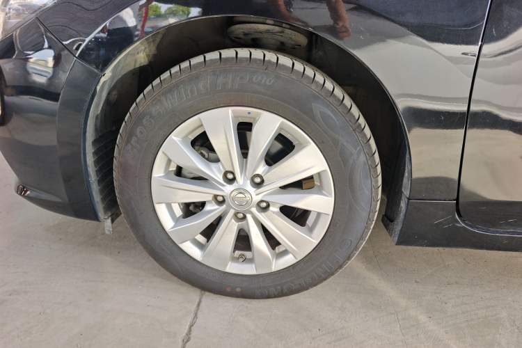 Used Nissan Teana 2018 2.0L XL Smart Upgrade Edition Left Front Wheel Hub