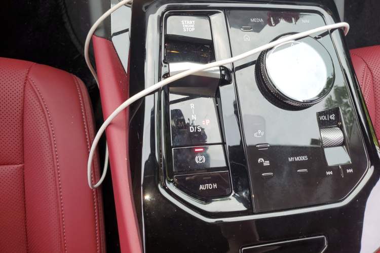 Used BMW 5 Series 2024 525Li Luxury Package
