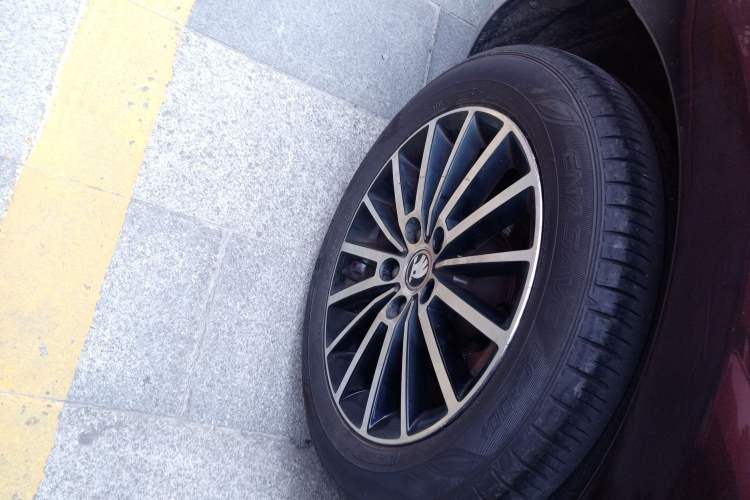 Used Skoda Octavia 2018 TSI230 DSG Luxury Edition