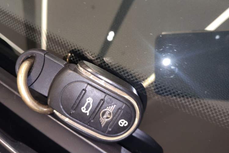 Used MINI MINI 2019 2.0T COOPER S Racing Driver
