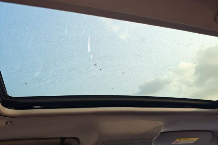 Used Peugeot 3008 2013 2.0L Automatic Trend Edition Headliner