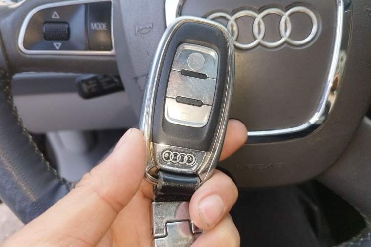 Used Audi A6L 2011 2.8 FSI Comfort Model