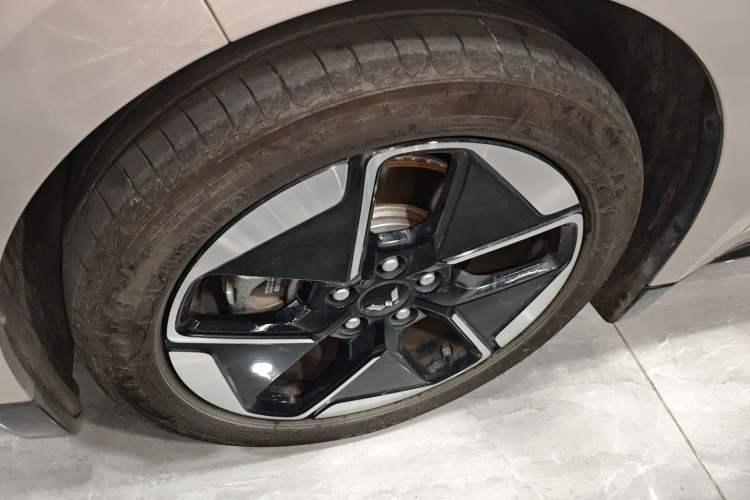 Used Wuling Xingguang 2024 Co-Creation Edition 510 Advanced Model
